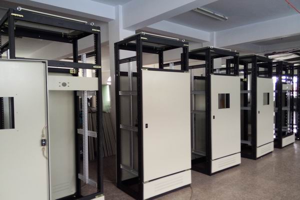 国营金鸡岭农场控制柜-控制柜布线要求